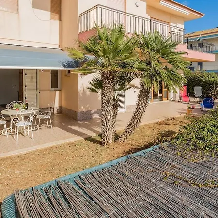 Apartment Villino Marina Di Ragusa, Sole E Mare