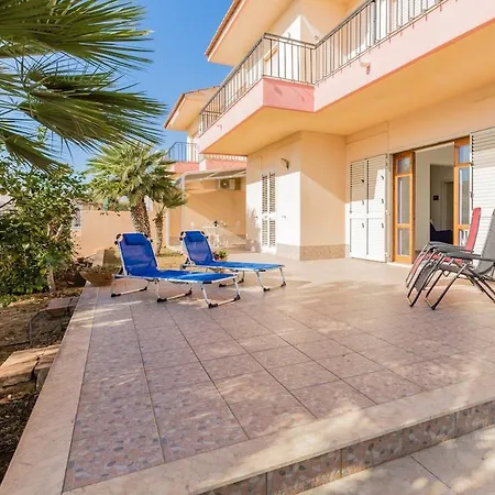 Villino Marina Di Ragusa, Sole E Mare Apartment